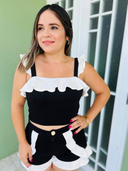 Set black and White